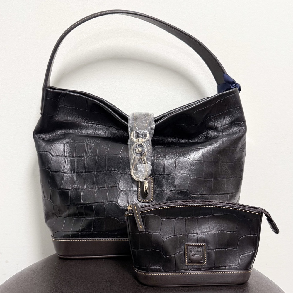 Dooney Bourke Black Brown Leather Croc Embossed Lobster Clasp Hobo Makeup Bag